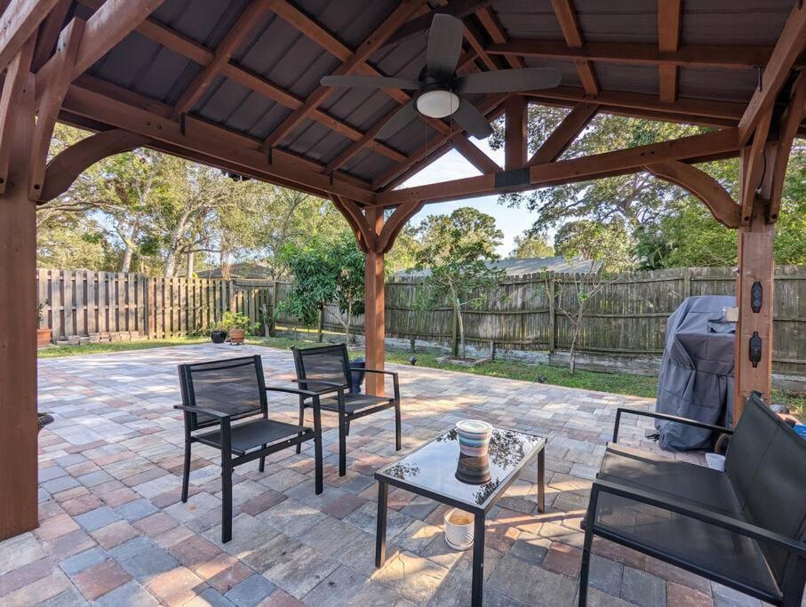 3Bed & 2Bath Property Couple Minutes From Siesta Key Beach & Downtown Sarasota Buitenkant foto